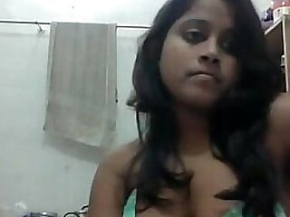 Desi unshaded seducting infront of web cam